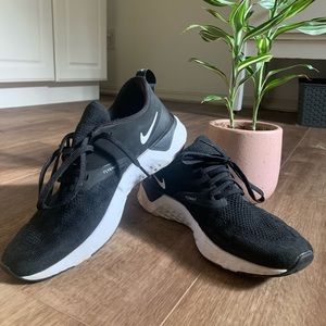 Nike Odyssey React Running Shoes
